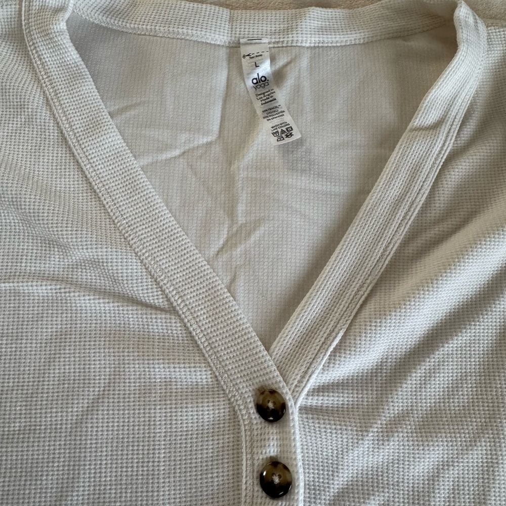 All Yoga Micro Waffle Pleasant Cropped Henley - Picture 2 of 4